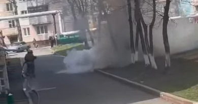 8 мая на Комсомольском бульваре горел автомобиль